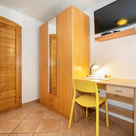 Tea Apartment